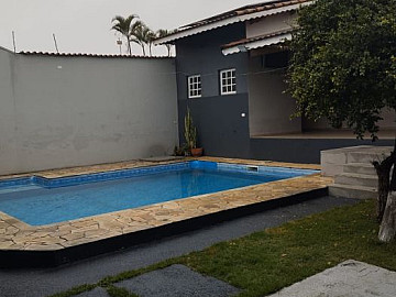 Casa Jardim Medina Po�