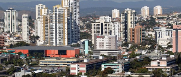 Mogi  a 65 mais rica e Suzano a 93 no ranking do PIB entre as cidades do Pas.